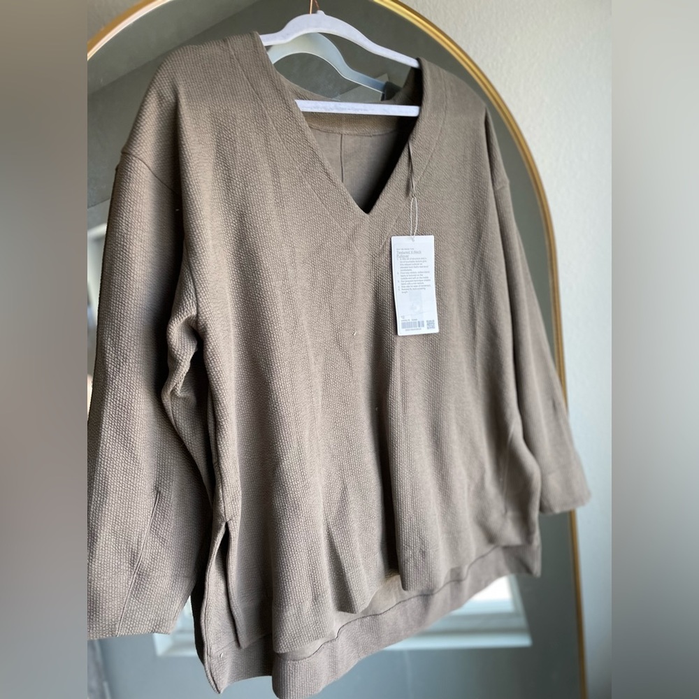 Lululemon textured V-Neck pullover